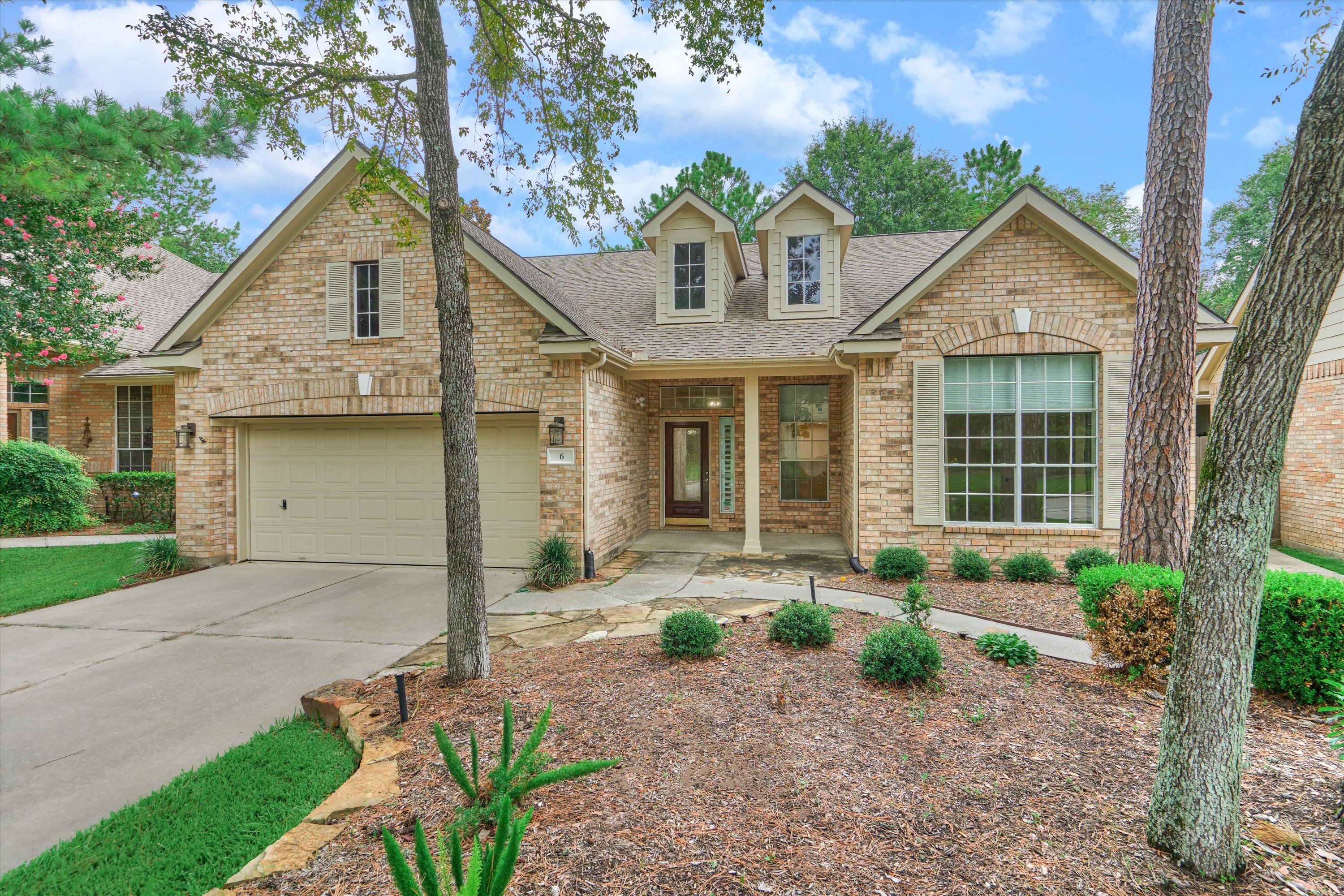 6 Wrenfield Place, Conroe, TX, 77384