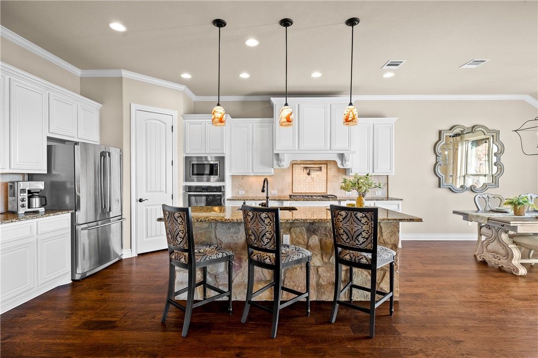 1177 Bluff Woods Drive, Driftwood, TX, 78619 MLS 5806133