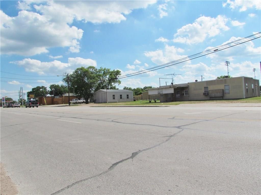 105 Kessler Avenue, Schulenburg, TX, 78956 MLS 3979367