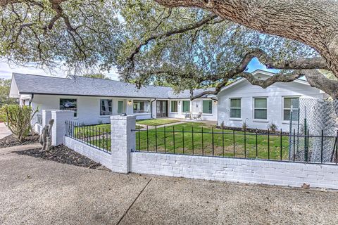River Oak Lake Estates Homes for Sale