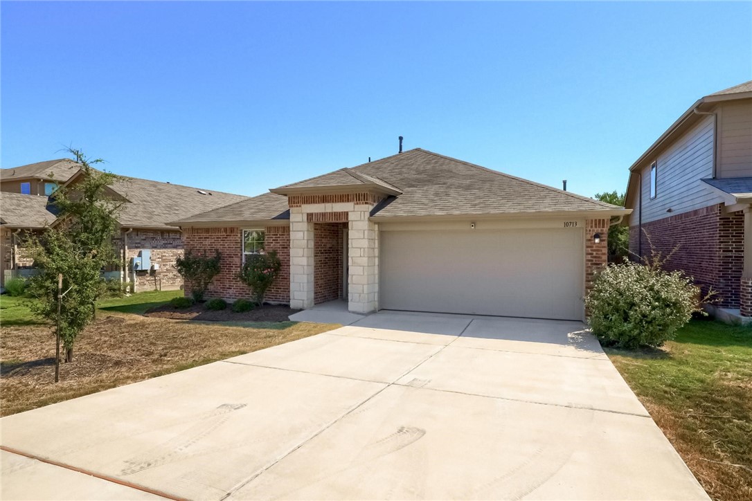 Pioneer Crossing Elementary in Manor ISD Homes for Sale