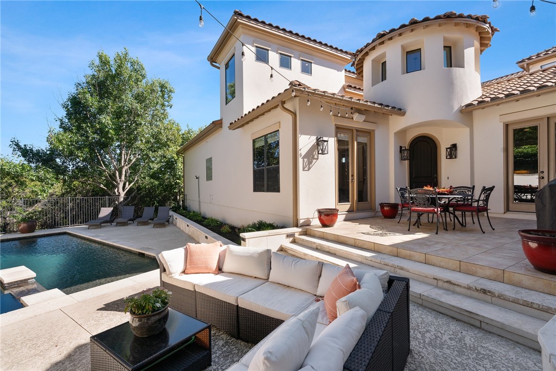 11725 Red Oak Valley Lane, Austin, TX, 78732 MLS 5119698