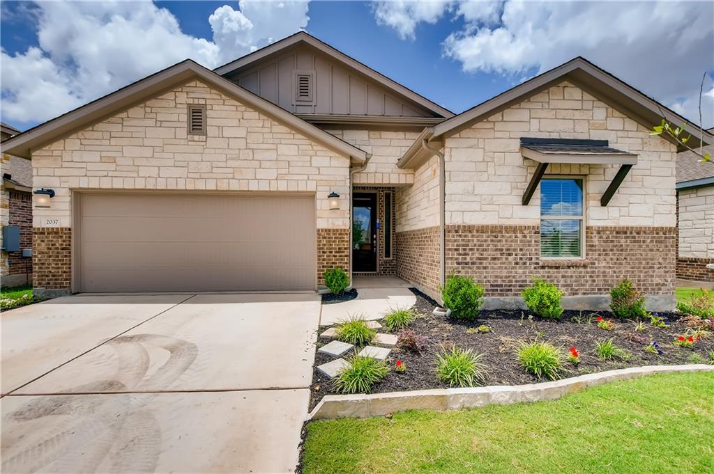 Oaks at San Gabriel Homes for Sale TX