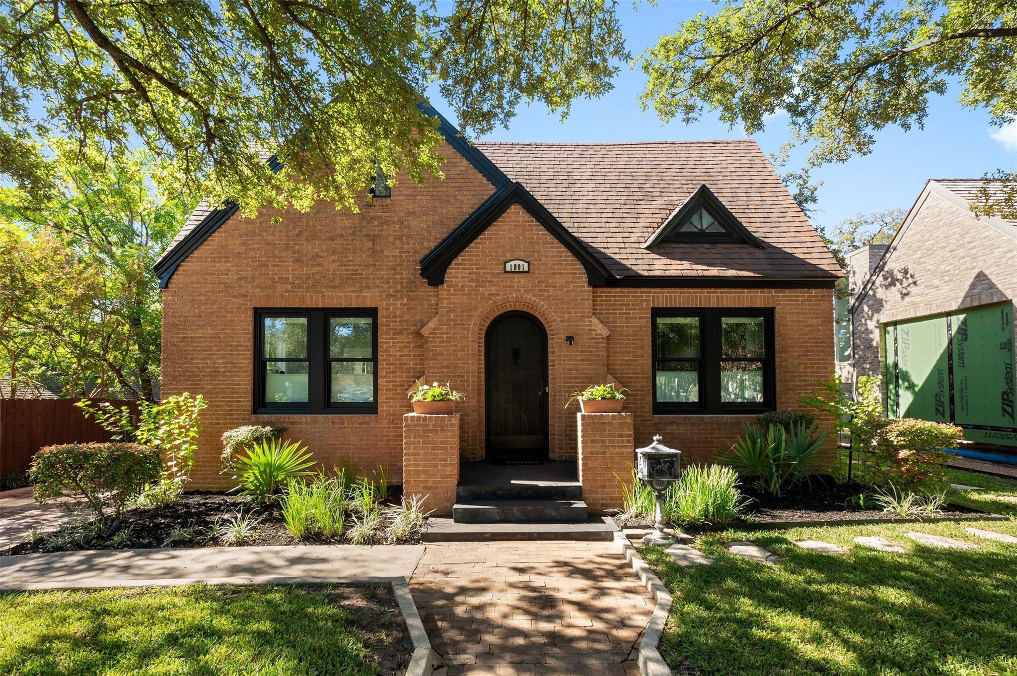 Clarksville Homes for Sale Clarksville, Austin, TX