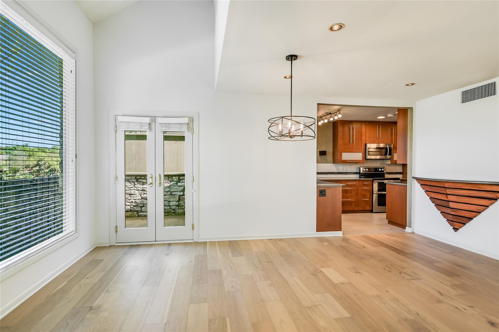 10 Stoney Creek Cv 10, Lakeway, TX, 78734 MLS 9102813