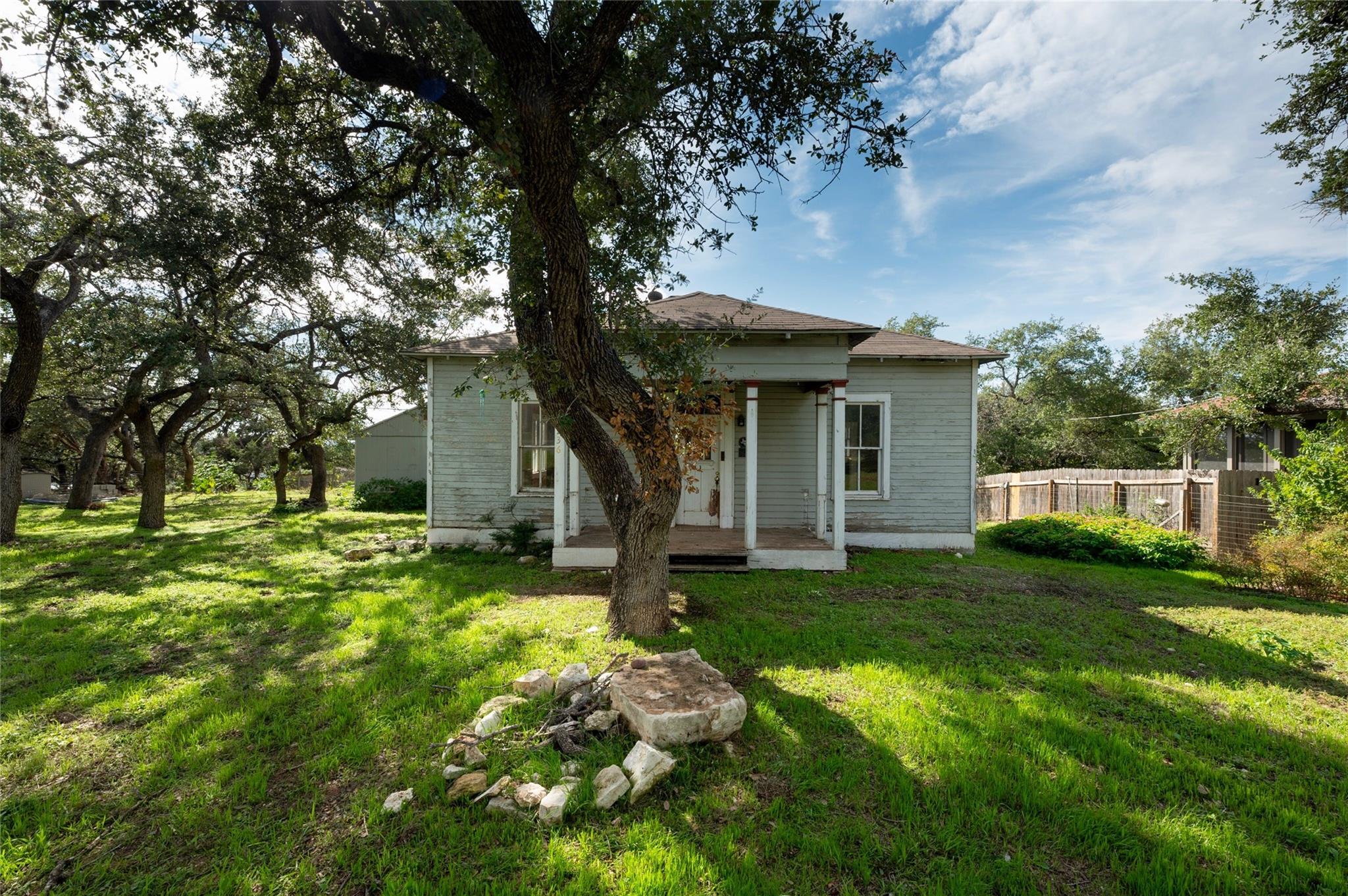 Apache Shores Homes for Sale Apache Shores, Austin, TX