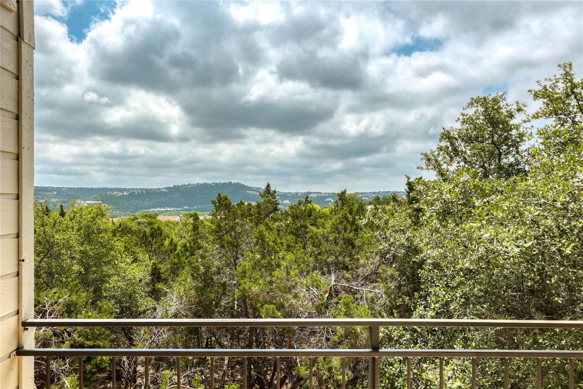 Courtyard Homes for Sale Courtyard, Austin, TX
