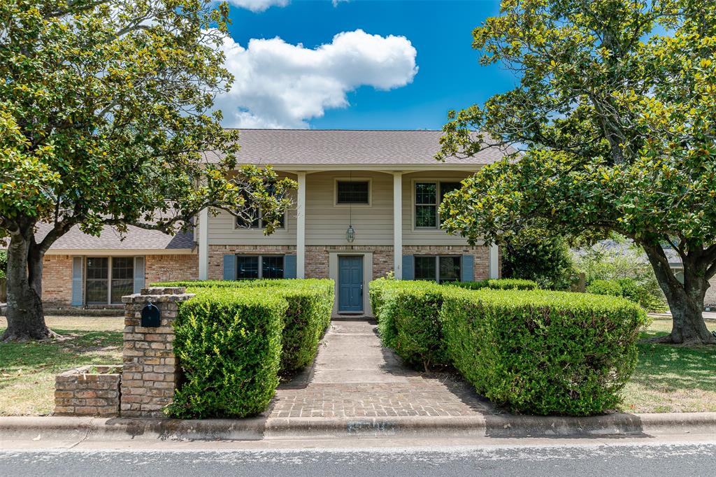 Balcones Village Homes for Sale Balcones Village, Austin, TX
