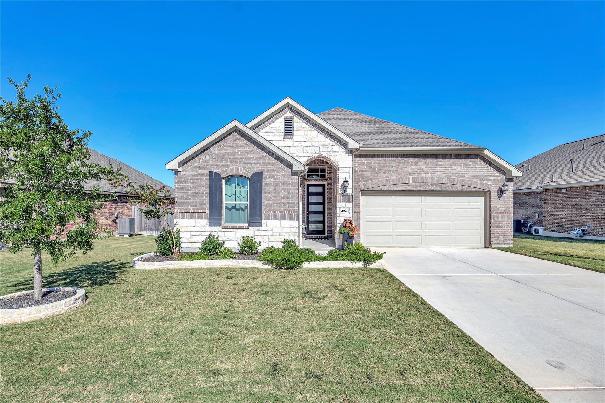 Hawkes Landing Homes for Sale Hawkes Landing, Leander, TX