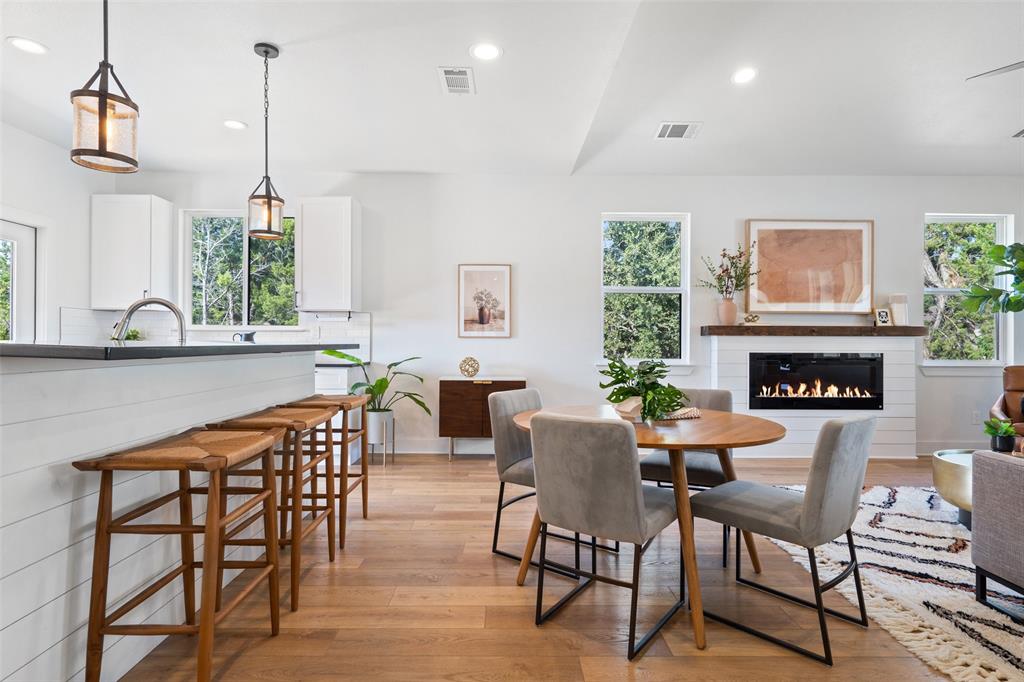 Lake Travis Waterfront Homes for Sale Lake Travis Waterfront, Spicewood, TX