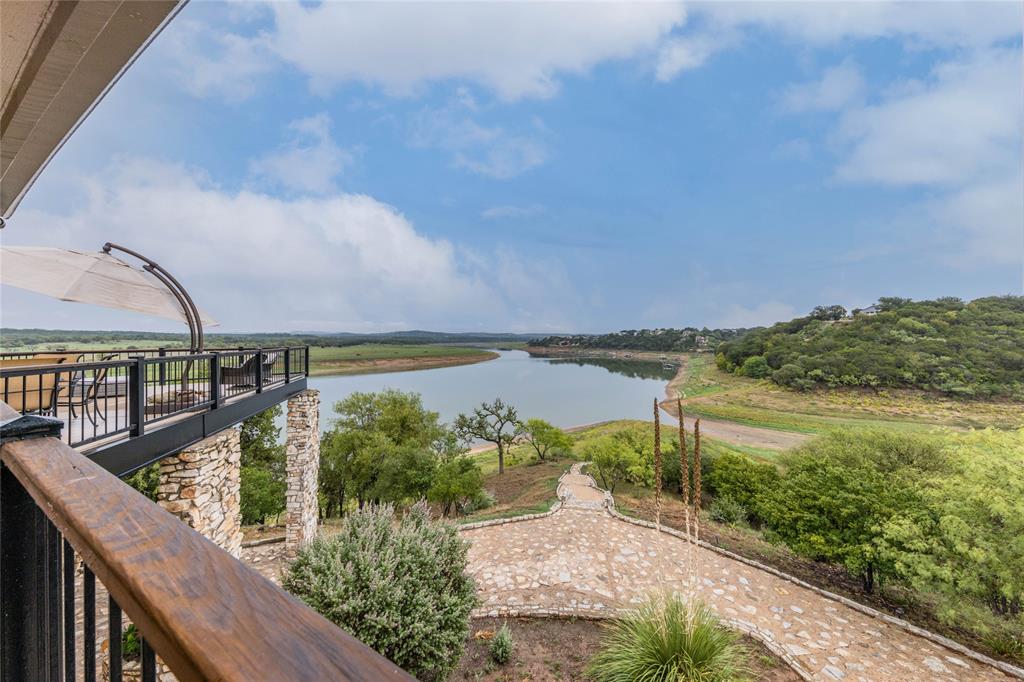 Windermere Oaks Homes for Sale Windermere Oaks, Spicewood, TX