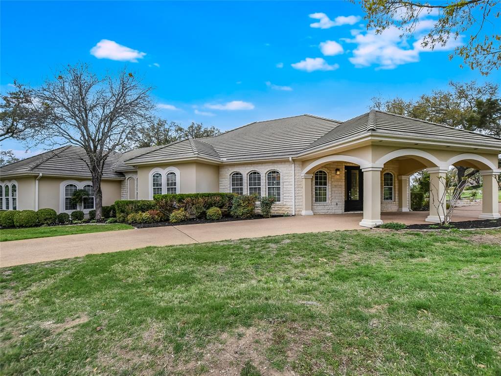 28 Hightrail Way, The Hills, TX, 78738 MLS 8208189