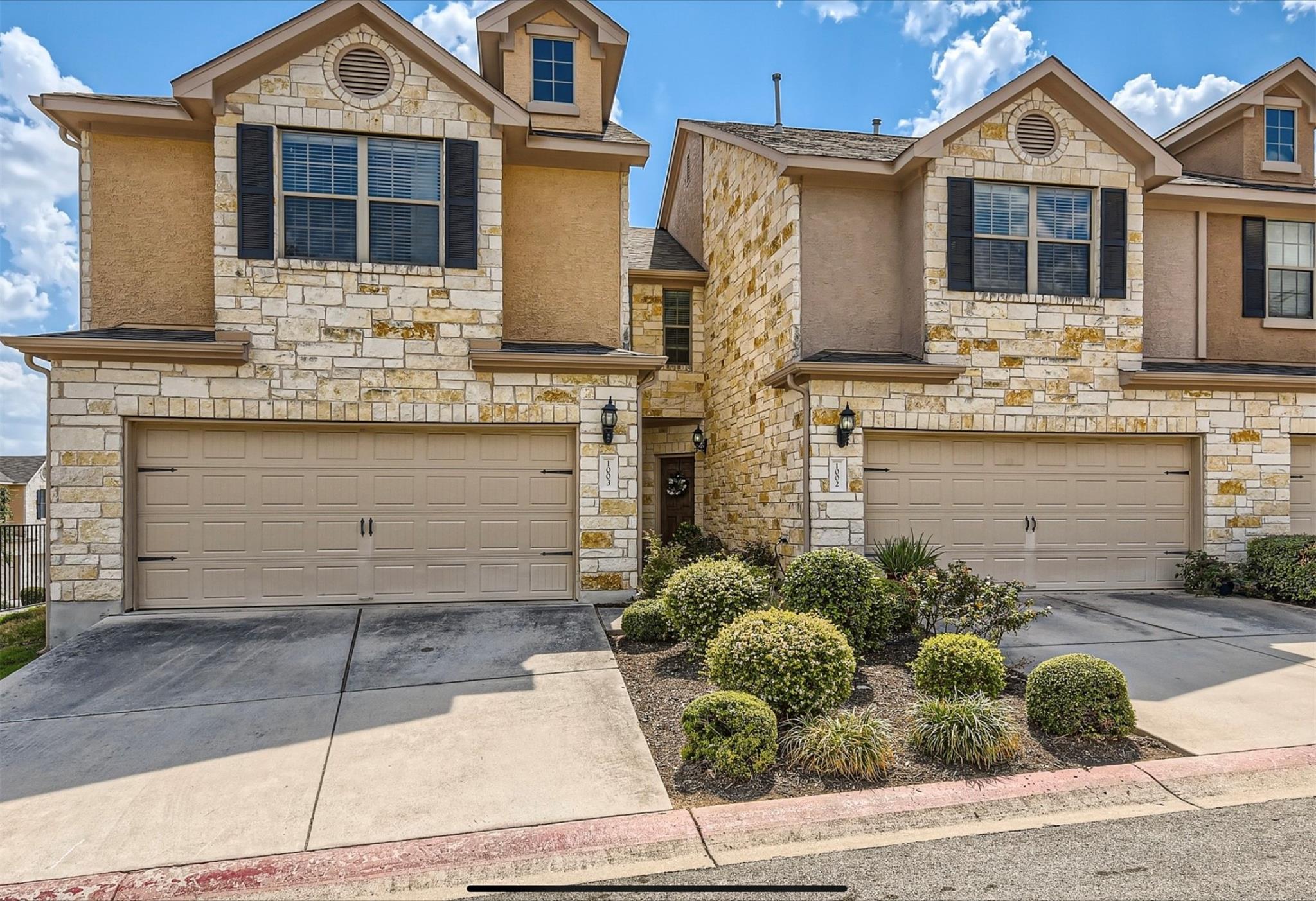 Silver Oak Townhomes Homes for Sale Silver Oak Townhomes, Cedar Park, TX