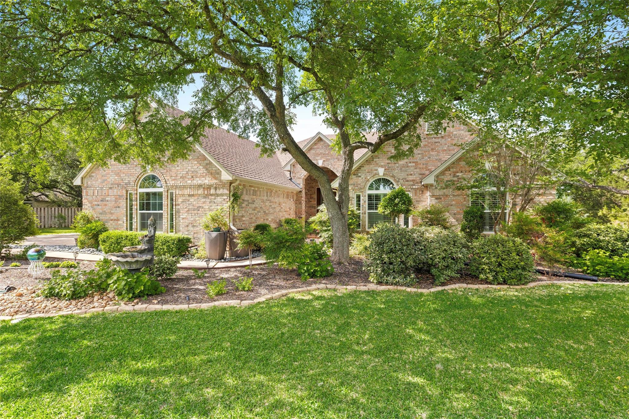 Shady Hollow Estates Homes for Sale Shady Hollow Estates, Austin, TX