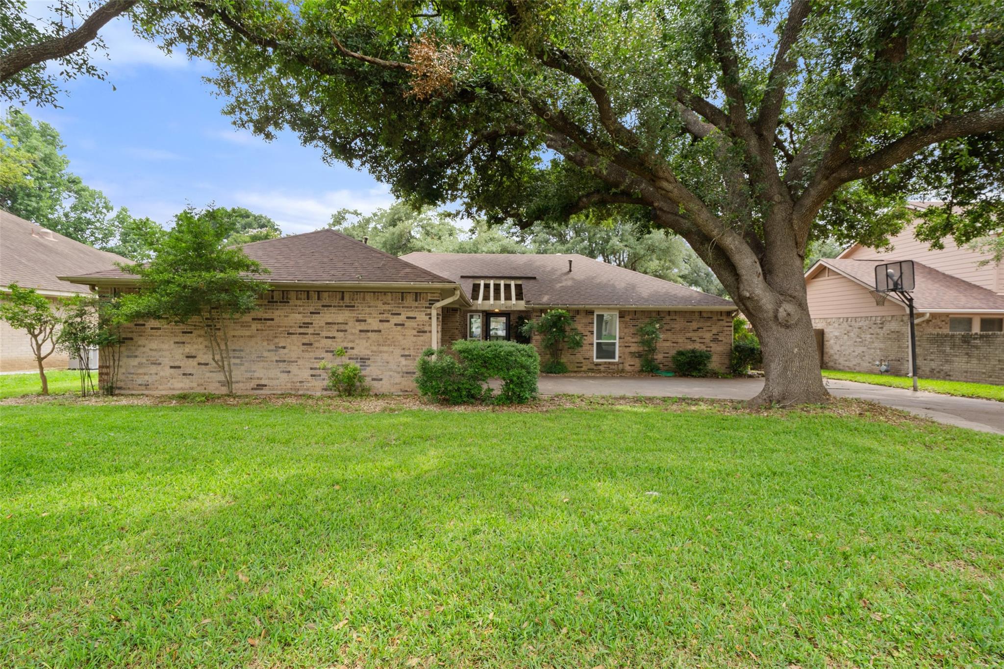 Willow Creek Homes for Sale Willow Creek, Pflugerville, TX