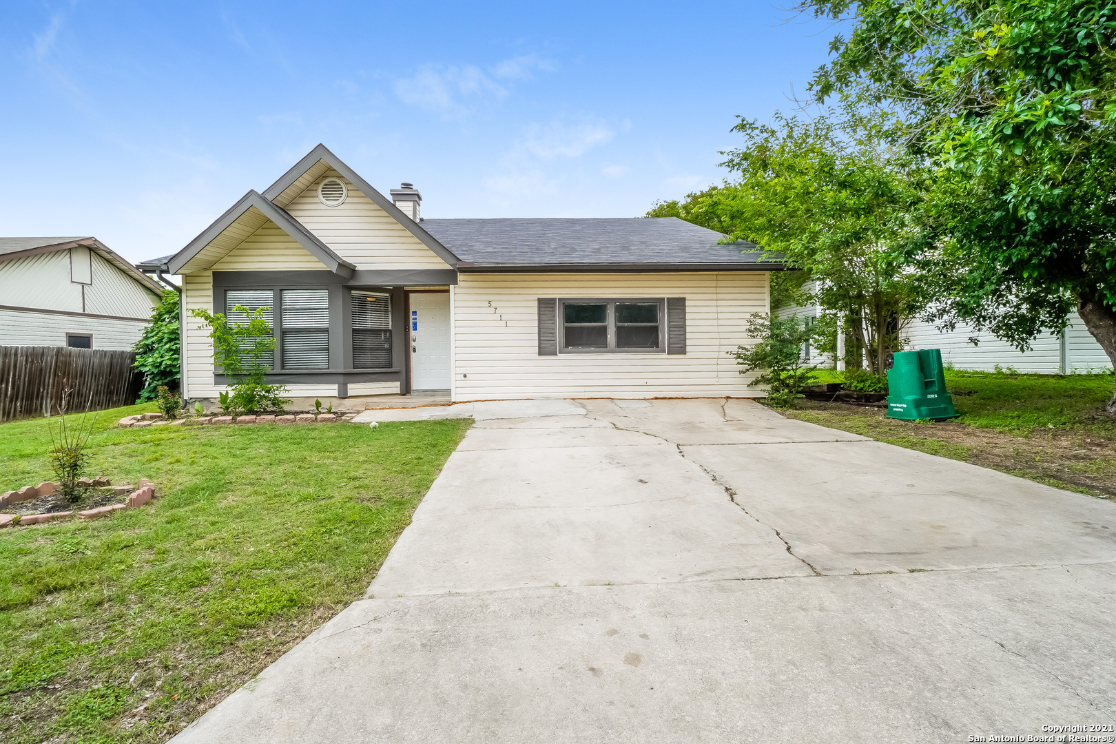 5711 Jones Fall Dr San Antonio Tx 744 Mls