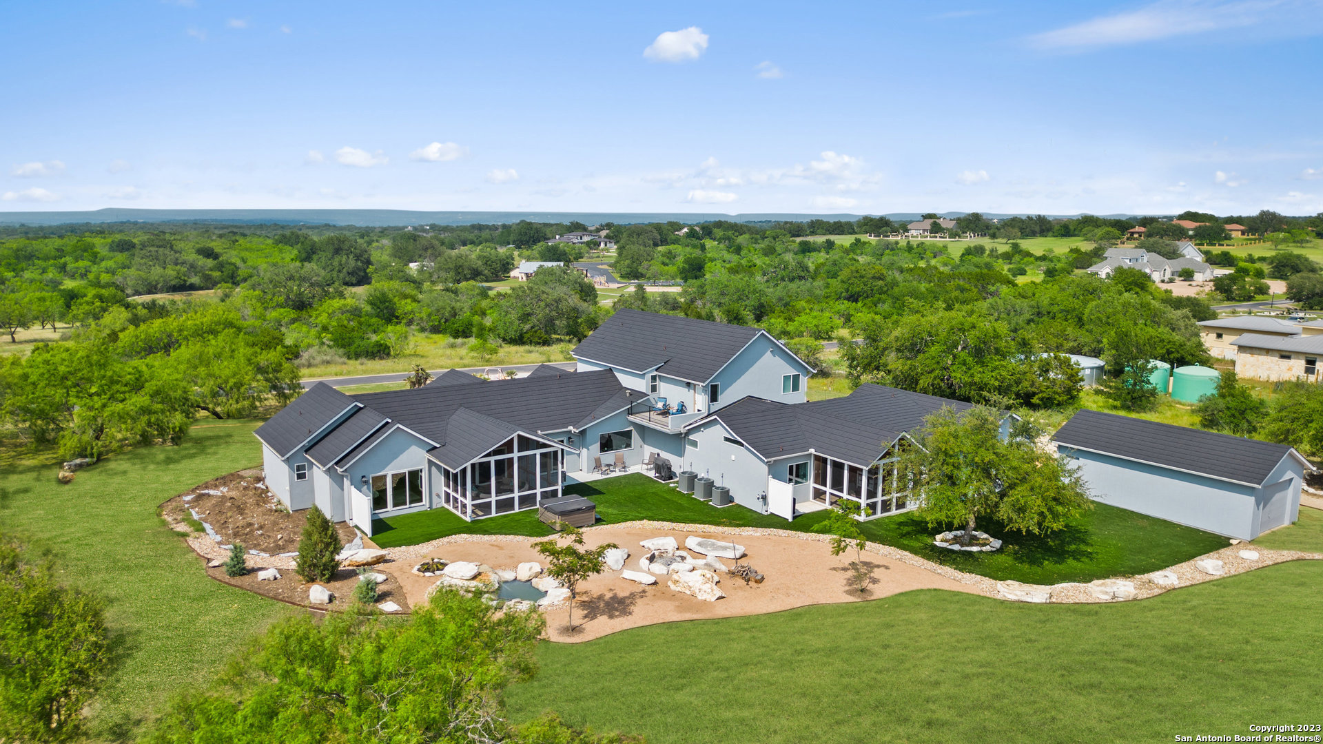 double-horn-creek-homes-for-sale-double-horn-creek-spicewood-tx