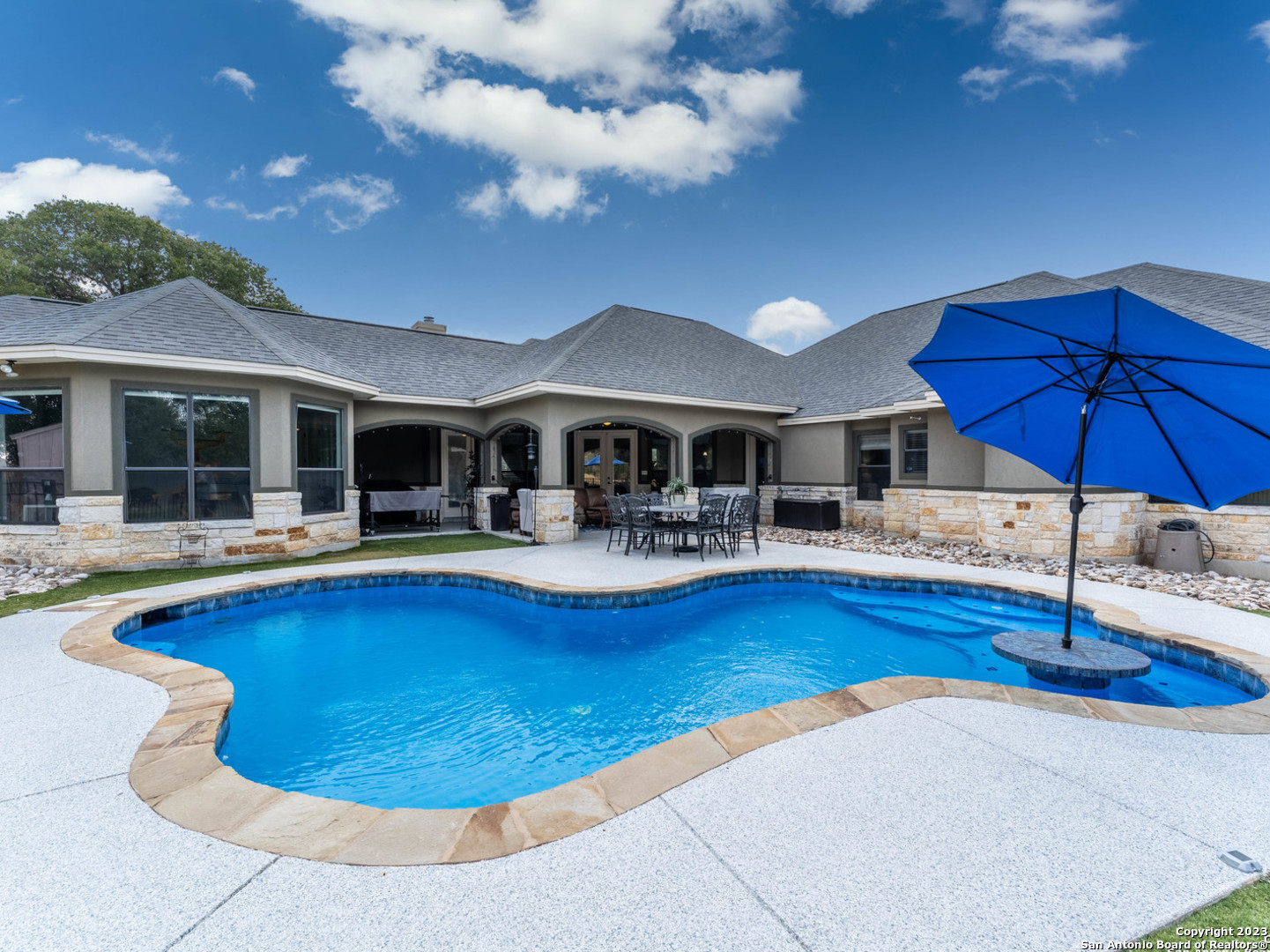 116 N Abrego Crossing, Floresville, TX, 78114 MLS 1715083